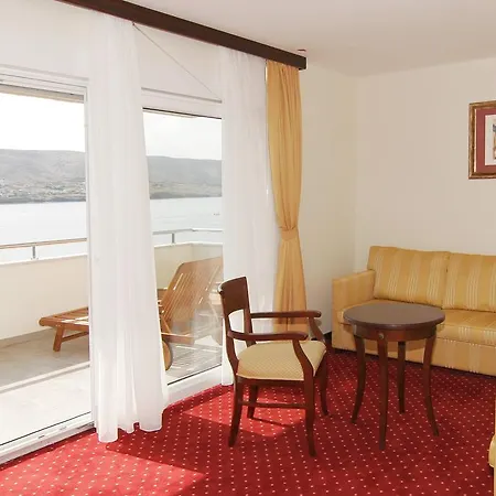 Meridijan Adults Only Паг