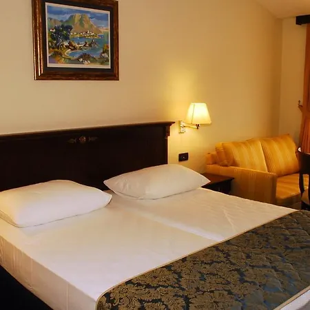 Meridijan Adults Only Hotell