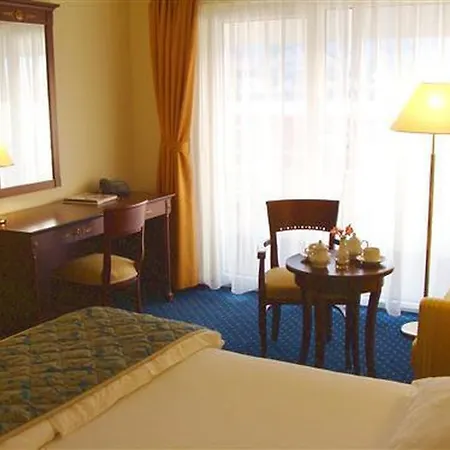 Meridijan Adults Only