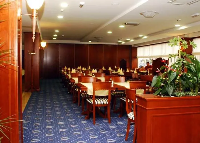 Meridijan Adults Only 4*