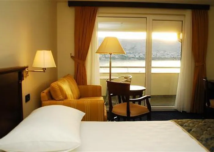 Meridijan Adults Only 4*