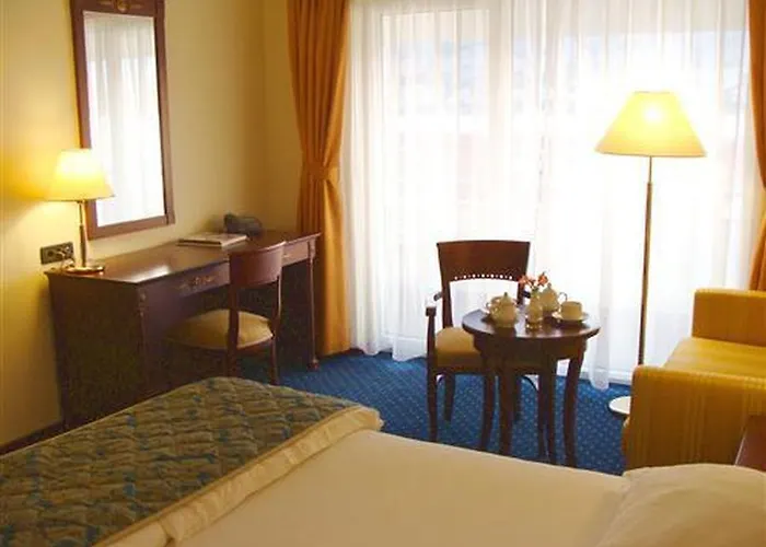 Meridijan Adults Only